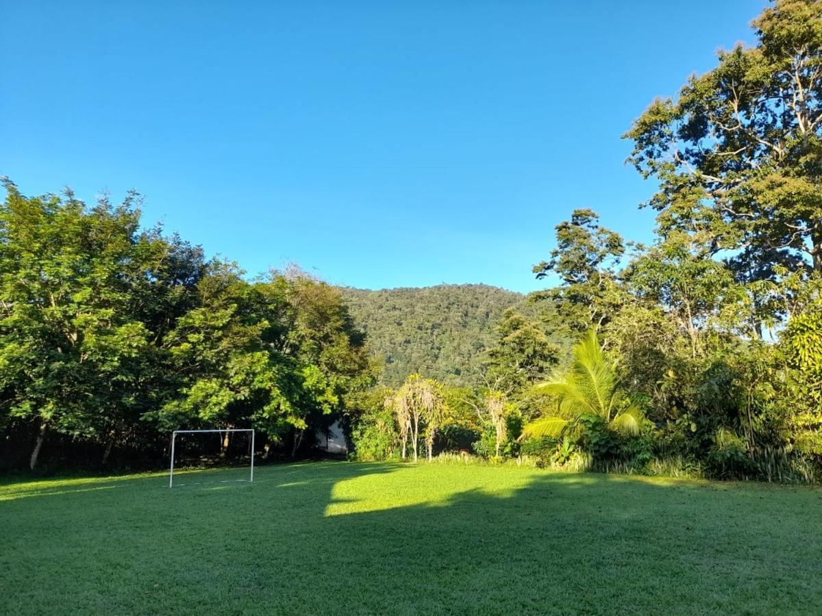 Hospedaje Amanecer Bed & Breakfast Turrialba Eksteriør bilde